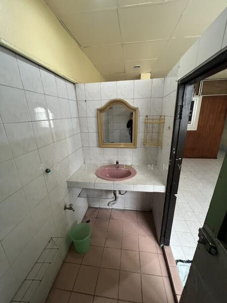 For Sale - Commercial building for sale, 4 floors, Soi Uthai Farm (SPSJN204), Bangkok