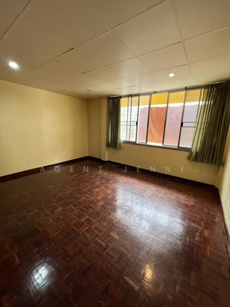 For Sale - Commercial building for sale, 4 floors, Soi Uthai Farm (SPSJN204), Bangkok