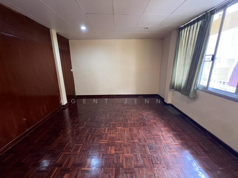 For Sale - Commercial building for sale, 4 floors, Soi Uthai Farm (SPSJN204), Bangkok