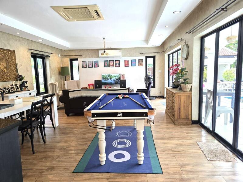 ขาย - พูลวิลล่าติดทะเลเพียง 400 ม.!! นาจอมเทียน พร้อมเริ่มธุรกิจต่อได้ทันที บ้านลมทะเล 1, ชลบุรี