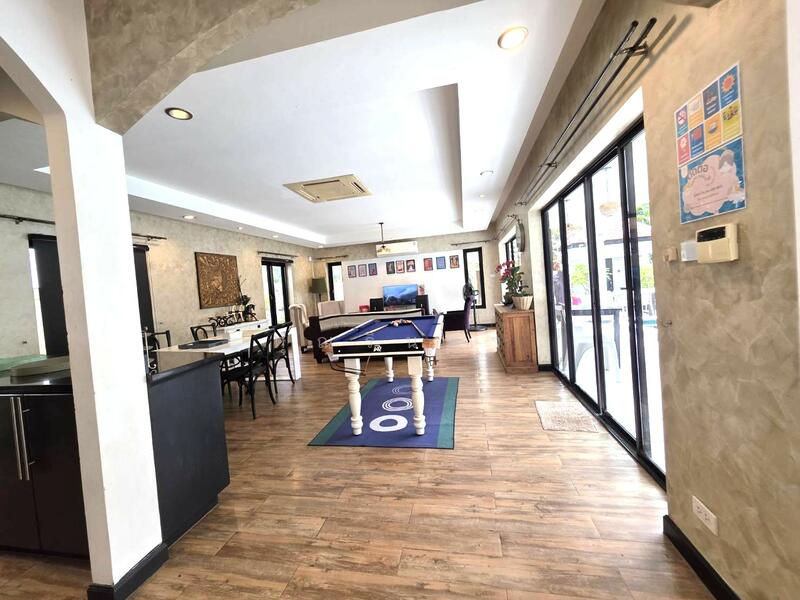 ขาย - พูลวิลล่าติดทะเลเพียง 400 ม.!! นาจอมเทียน พร้อมเริ่มธุรกิจต่อได้ทันที บ้านลมทะเล 1, ชลบุรี