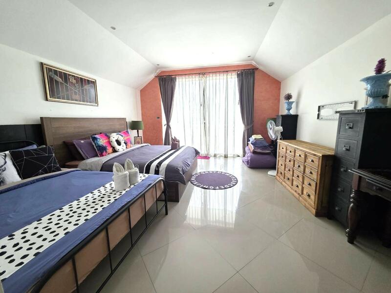 ขาย - พูลวิลล่าติดทะเลเพียง 400 ม.!! นาจอมเทียน พร้อมเริ่มธุรกิจต่อได้ทันที บ้านลมทะเล 1, ชลบุรี