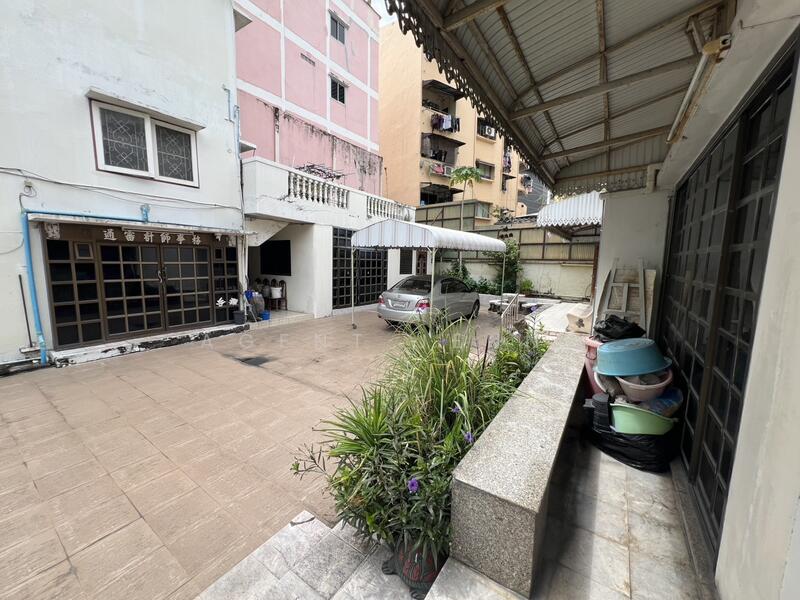 For Sale - For Sale: 2-Storey House with 4-Storey Commercial Building (SPSJN206), Bangkok