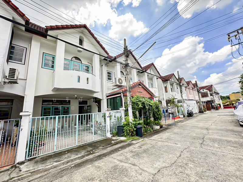For Sale - หมู่บ้าน มธุรสโฮม 9 บางเขน เมืองนนทบุรี, Nonthaburi
