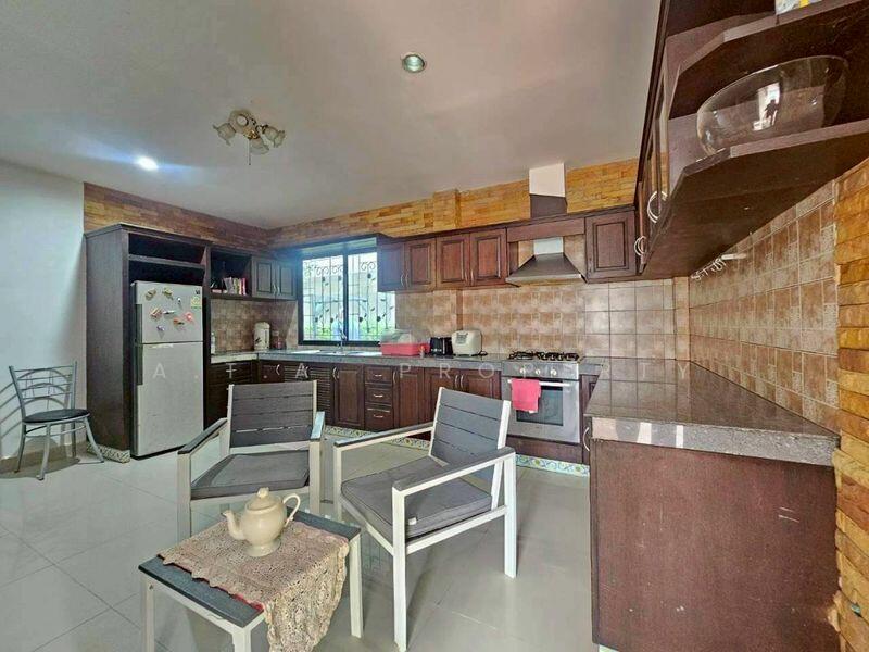 Ek Mongkol Village, Chaiyaphruek 2, Pattaya, Chon Buri (Pattaya), Bang Lamung, Bang Lamung (Pattaya), Chon Buri (Pattaya), 4 Bedrooms, 250 sqm, Single Detached House For Sale, by A.T.A. Property, 60212871 - DDproperty.com