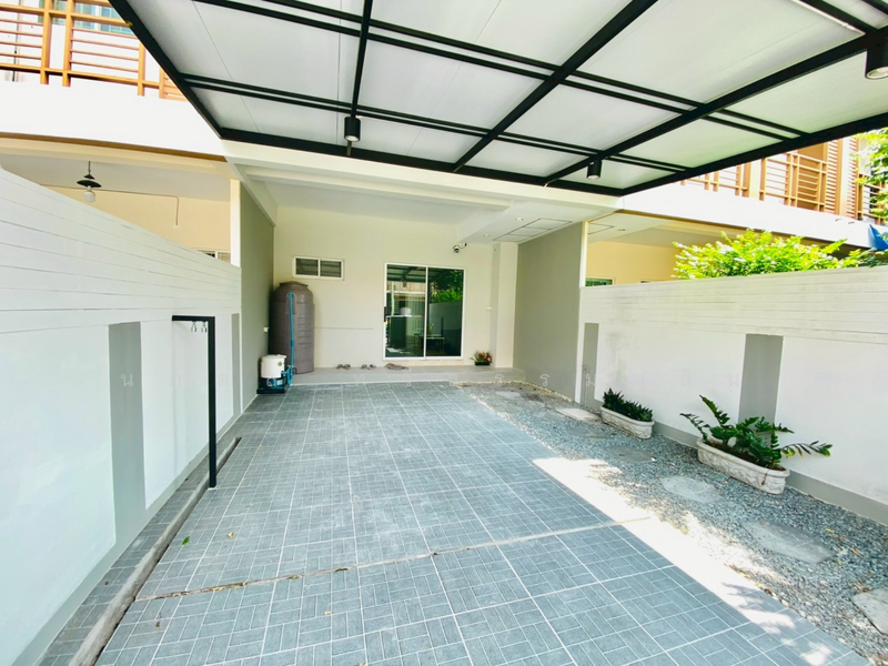 ขาย - ไอลีฟ ทาวน์ ลำลูกกา – คลอง 3 : I Leaf Town Lumlukka Klong 3, ปทุมธานี