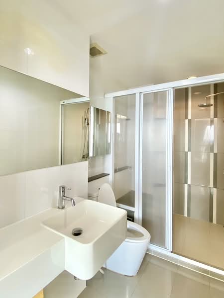 Rhythm Ratchada, Bangkok, 558 Ratchadaphisek Road, Samsen Nok, Huai Khwang, Bangkok, 1 Bedroom, 46 sqm, Condo For Rent, by Areeya Kingwichit, 60213457 - DDproperty.com