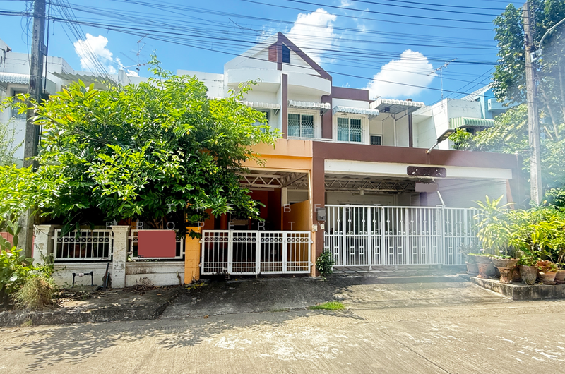 ขาย - เวิลด์คลับแลนด์ เชียงใหม่, เชียงใหม่