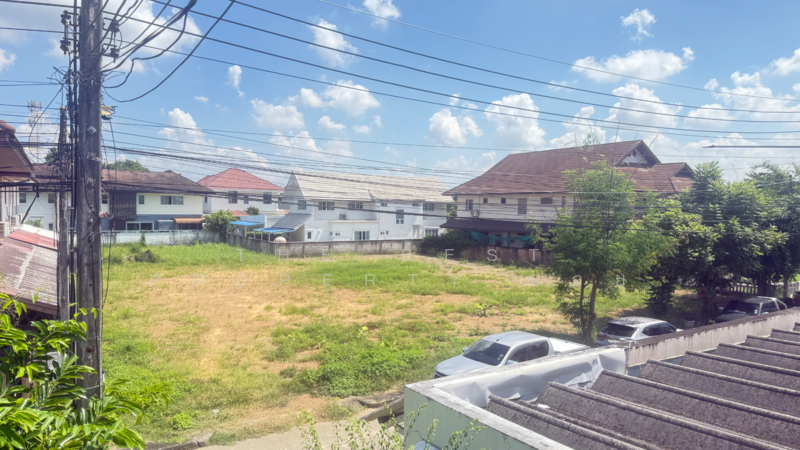 ขาย - เวิลด์คลับแลนด์ เชียงใหม่, เชียงใหม่