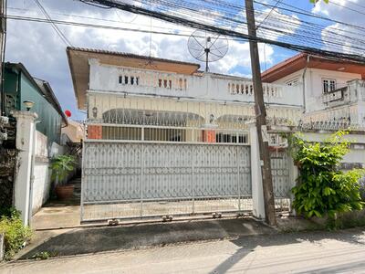 ขาย - ขายบ้านเดี่ยว 2 ชั้น ซอยจรัญ 46 (เลยวัดทอง) 10 ล้านบาท, กรุงเทพ