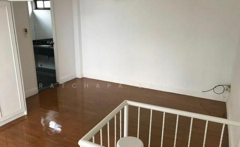 ให้เช่า - Navin Mansion : นาวิน แมนชั่น, กรุงเทพ