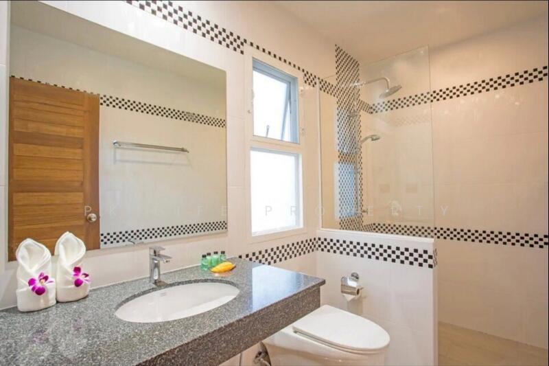 ให้เช่า - 7R0135 This pool villa 6bedroom 7bathroom 120,000/month at Rawai have fully furnished, ภูเก็ต