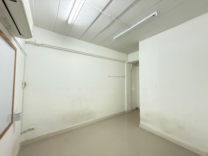 For Rent - Merito Phetkasem 63, Bangkok