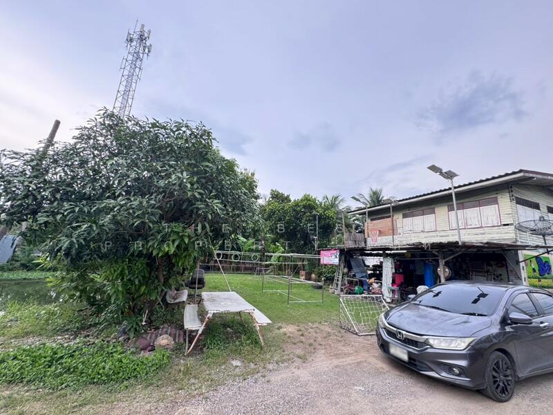 For Sale - ที่ดินพร้อมสิ่งปลูกสร้างคลองสามวา กรุงเทพมหานคร, Bangkok