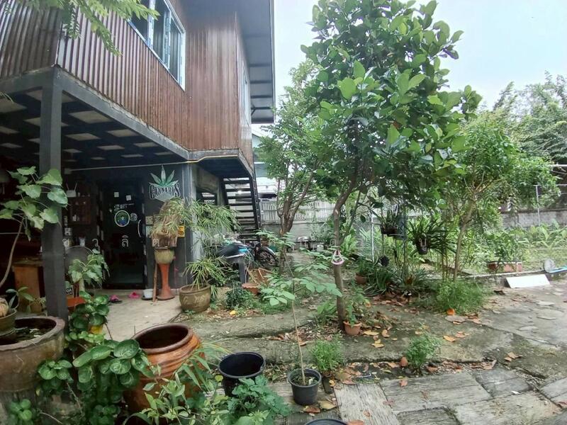 Land and custom-built house for sale, 103 sq wah, Phanasonthi Garden, Bangkok, ไมตรีจิต, Sam Wa Tawan Ok, Khlong Sam Wa, Bangkok, 3 Bedrooms, 120 sqm, Single Detached House For Sale, by CHAWALIT KONGSAKPAIBUL, 60214716 - DDproperty.com