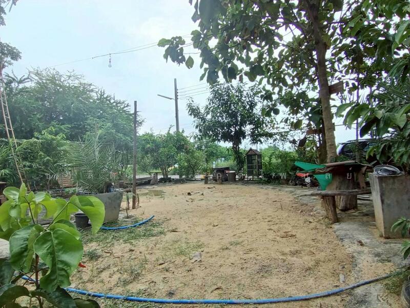 Land and custom-built house for sale, 103 sq wah, Phanasonthi Garden, Bangkok, ไมตรีจิต, Sam Wa Tawan Ok, Khlong Sam Wa, Bangkok, 3 Bedrooms, 120 sqm, Single Detached House For Sale, by CHAWALIT KONGSAKPAIBUL, 60214716 - DDproperty.com