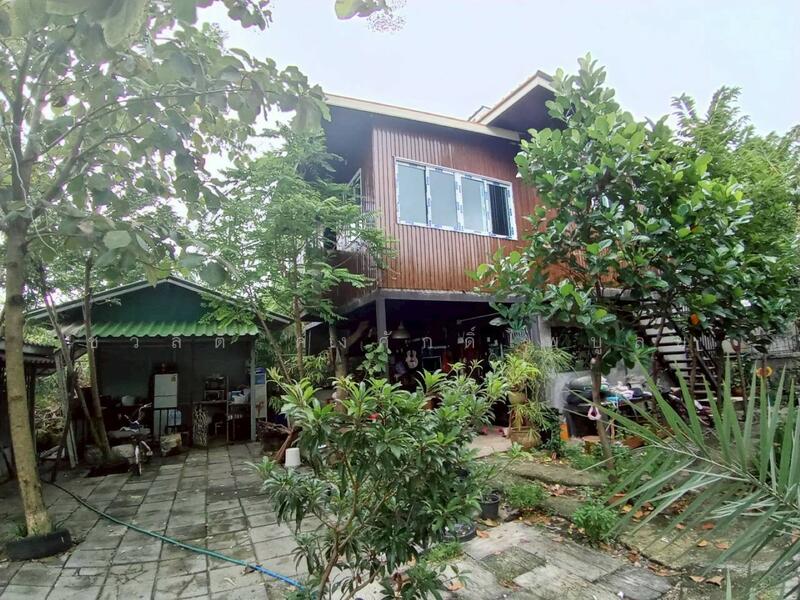 Land and custom-built house for sale, 103 sq wah, Phanasonthi Garden, Bangkok, ไมตรีจิต, Sam Wa Tawan Ok, Khlong Sam Wa, Bangkok, 3 Bedrooms, 120 sqm, Single Detached House For Sale, by CHAWALIT KONGSAKPAIBUL, 60214716 - DDproperty.com
