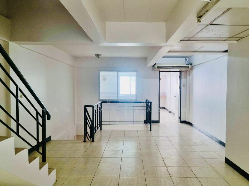 ให้เช่า - Rungkit Villa 14 : รุ่งกิจวิลล่า 14, กรุงเทพ