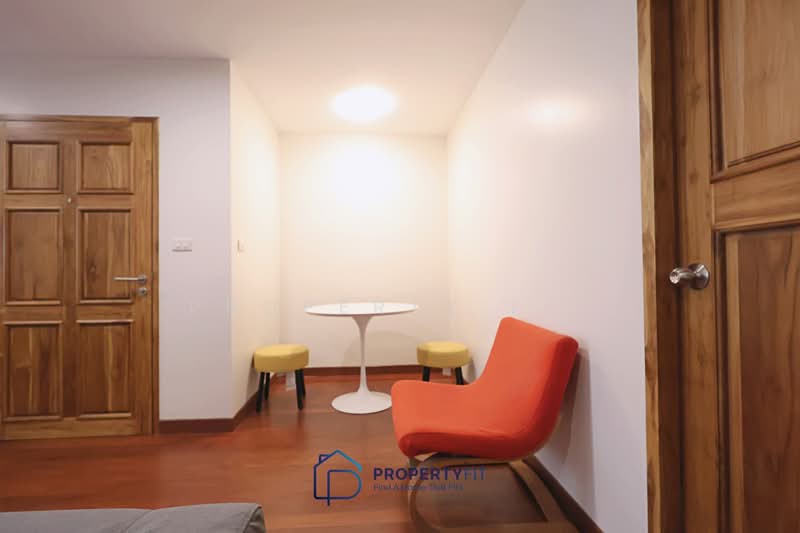 Apartment Building 220 Sukhumvit Soi 1 : อพาร์ตเมนต์ 220 สุขุมวิทซอย 1, กรุงเทพ, 220 สุขุมวิทซอย 1, คลองเตยเหนือ, วัฒนา, กรุงเทพ, 144 ตร.ม., อพาร์ทเมนท์ ให้เช่า, โดย Property Fit, 60215179 - DDproperty.com