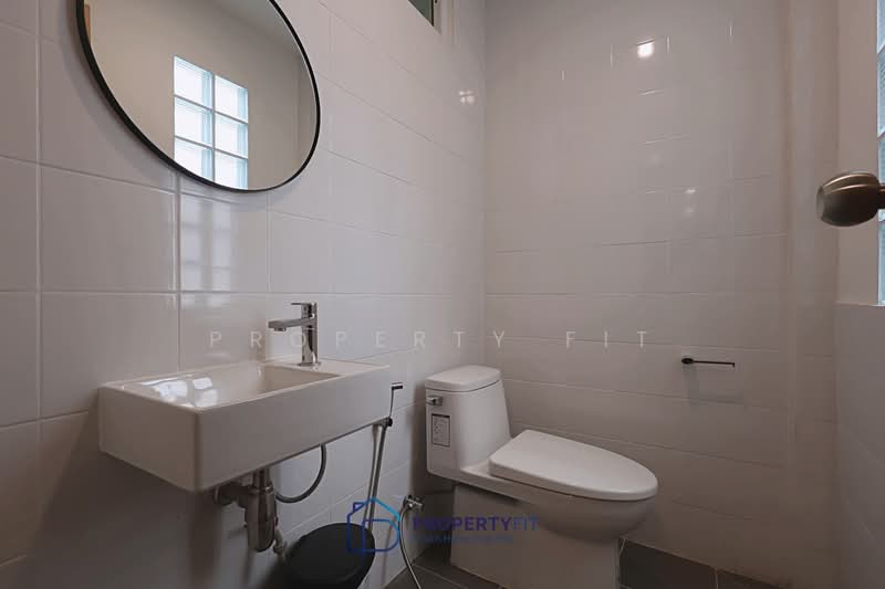 Apartment Building 220 Sukhumvit Soi 1 : อพาร์ตเมนต์ 220 สุขุมวิทซอย 1, กรุงเทพ, 220 สุขุมวิทซอย 1, คลองเตยเหนือ, วัฒนา, กรุงเทพ, 144 ตร.ม., อพาร์ทเมนท์ ให้เช่า, โดย Property Fit, 60215179 - DDproperty.com