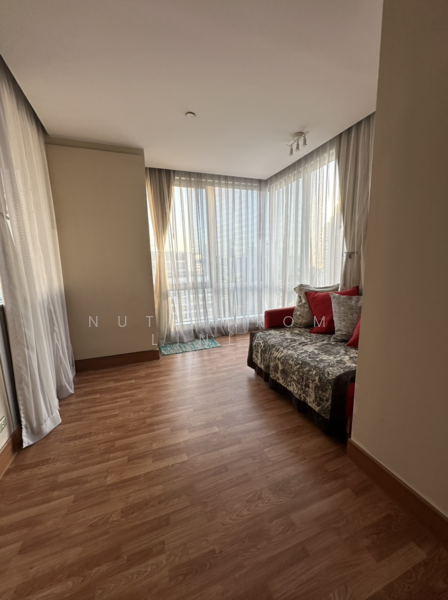 ขาย - Sky Villas Sathorn : คอนโดสกาย วิลล่า สาทร, กรุงเทพ