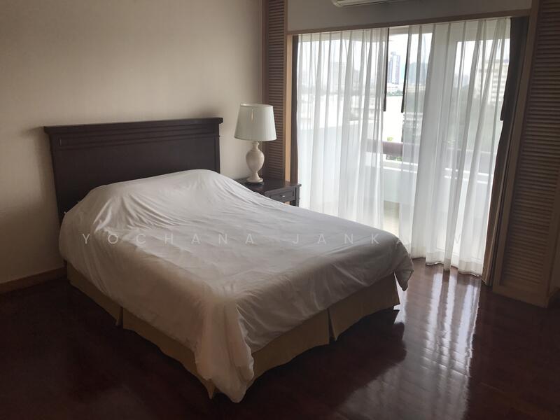 ให้เช่า - Esmeralda Apartments : เอสเมอรัลด้า อพาร์ทเม้นท์, กรุงเทพ