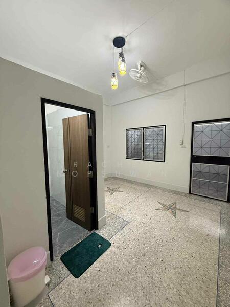 For Rent - For rent ️ 2-story townhouse, 2 bedrooms, size 22 sq m, area 8,500/month, Songkhla