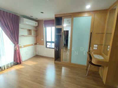 ขาย - LUMPINI PLACE ปิ่นเกล้า 2, กรุงเทพ