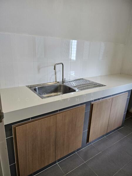 ให้เช่า - Life In The Garden Rongpo-Motorway : ไลฟ อิน เดอะ การ์เด้น โรงโป๊ะ-มอเตอร์เวย์, ชลบุรี