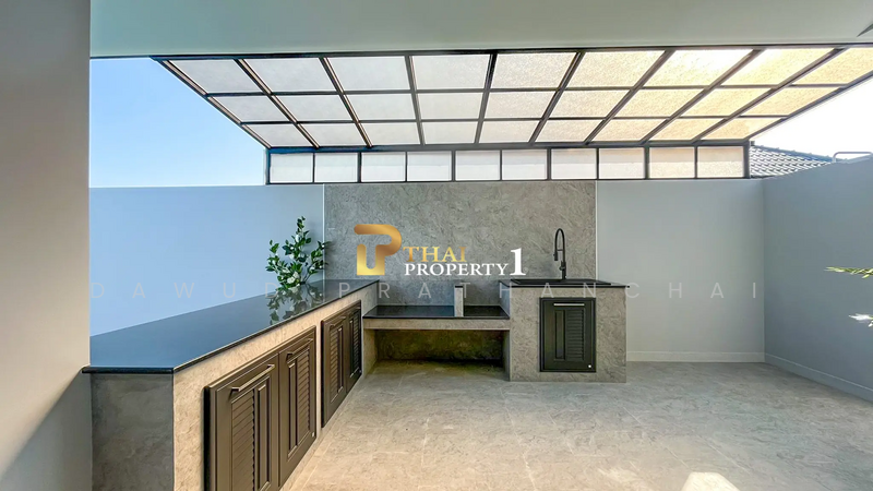 Soi Hua Hin 112, Prachuap Khiri Khan, Nong Kae, Hua Hin, Prachuap Khiri Khan, 4 Bedrooms, 410 sqm, Villa For Sale, by Dawud Prathanchai, 60216326 - DDproperty.com