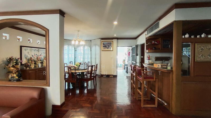 ให้เช่าบ้านเดี่ยว 157 ตารางวา 4 ห้องนอน @พร้อมพงษ์, กรุงเทพ, Sukhumvit Sukhumvit, คลองตันเหนือ, วัฒนา, กรุงเทพ, 400 ตร.ม., บ้านเดี่ยว ให้เช่า, โดย Suchart Roachthavilit, 60216392 - DDproperty.com