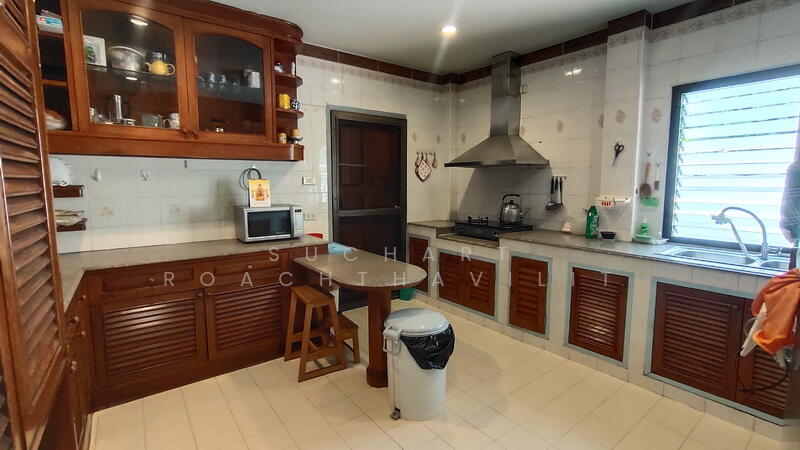 Detached house for rent, 157 tarangwah, 4 bedrooms @Phromphong, Bangkok, Sukhumvit Sukhumvit, Khlong Tan Nua, Watthana, Bangkok, 4 Bedrooms, 400 sqm, Single Detached House For Rent, by Suchart Roachthavilit, 60216392 - DDproperty.com