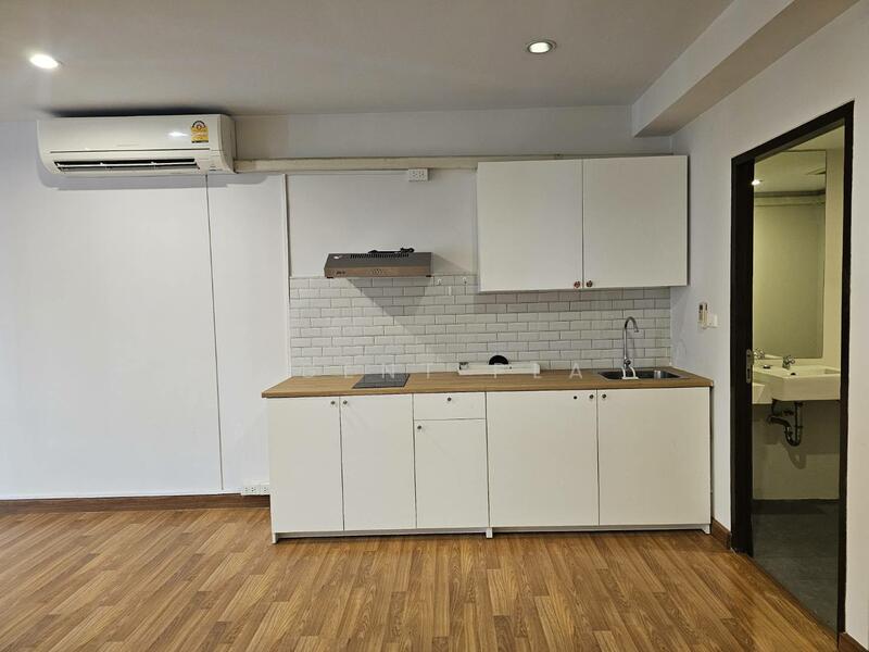 For Rent - Townhome for rent at Oasis Loft Sukhumvit 64 (SPSAD3484), Bangkok
