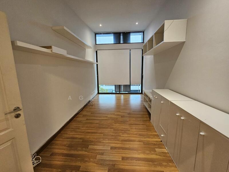 For Rent - Townhome for rent at Oasis Loft Sukhumvit 64 (SPSAD3484), Bangkok