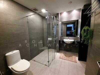 ขาย - La Royale Beach : ลา รอแยลบีช, ชลบุรี