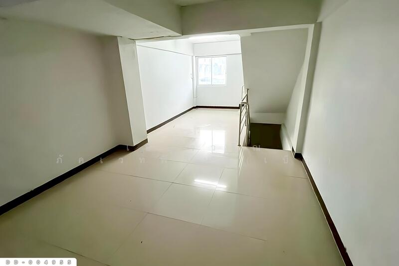 ขาย - DD-004955 อาคารพาณิชย์ ถ.กลางเมืองพัฒนา เพชรบูรณ์ ใกล้สำนักงานเทศบาลเมืองเพชรบูรณ์, เพชรบูรณ์