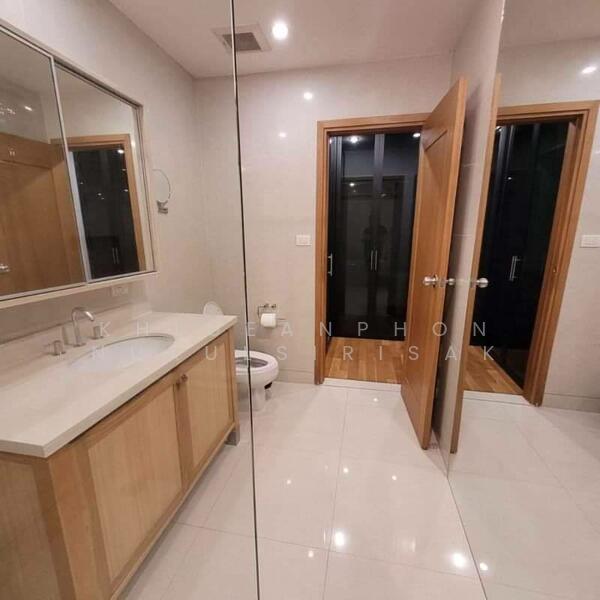 The Emporio Place : ดิ เอ็มโพริโอ เพลส, กรุงเทพ, 93 ซอยสุขุมวิท 24 ถนนสุุขุมวิท, คลองตัน, คลองเตย, กรุงเทพ, 90 ตร.ม., คอนโด ให้เช่า, โดย Khlueanphon Nukulsirisak, 60216994 - DDproperty.com
