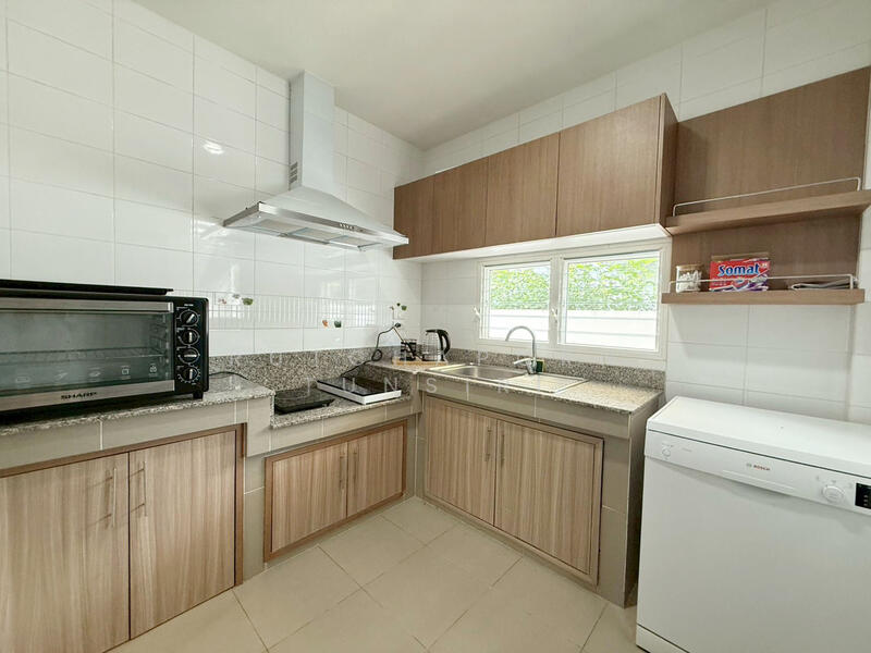 ให้เช่า - บ้านสวยในโครงการ ให้เช่าเดือนละ 37,000 บาท ใกล้ม.พายัพเพียง 5 นาที No.6H195, เชียงใหม่