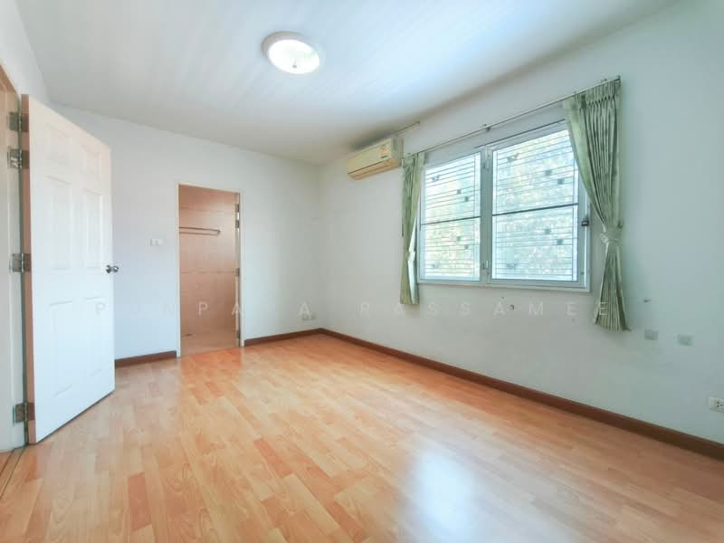 The Town Rama 5, Nonthaburi, Bang Sri Mueang 1 Road, Bang Sri Muang, Muang Nonthaburi, Nonthaburi, 5 Bedrooms, 220 sqm, Townhouse For Sale, by Punpapa Rassamee, 60217227 - DDproperty.com