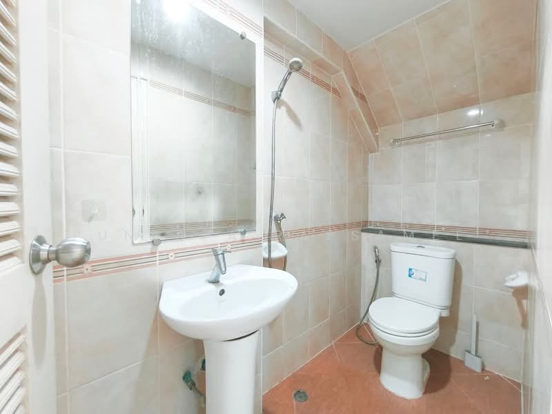 The Town Rama 5, Nonthaburi, Bang Sri Mueang 1 Road, Bang Sri Muang, Muang Nonthaburi, Nonthaburi, 5 Bedrooms, 220 sqm, Townhouse For Sale, by Punpapa Rassamee, 60217227 - DDproperty.com