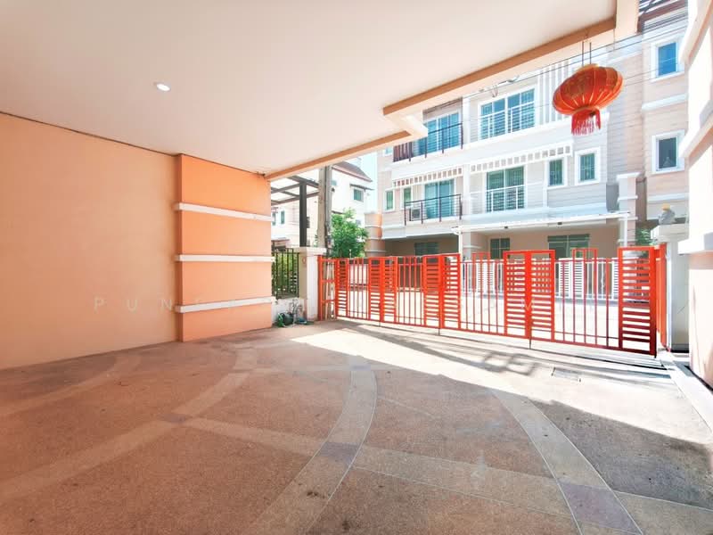 The Town Rama 5, Nonthaburi, Bang Sri Mueang 1 Road, Bang Sri Muang, Muang Nonthaburi, Nonthaburi, 5 Bedrooms, 220 sqm, Townhouse For Sale, by Punpapa Rassamee, 60217227 - DDproperty.com