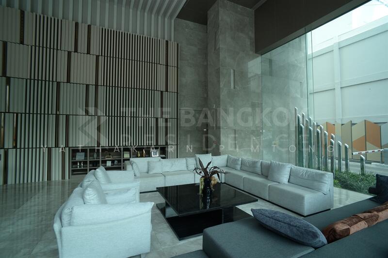 For Rent - The Room BTS Wongwianyai, Bangkok