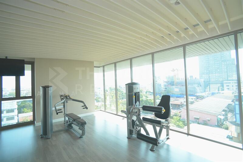 For Rent - The Room BTS Wongwianyai, Bangkok