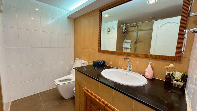 For Rent - Srivara Mansion, Bangkok