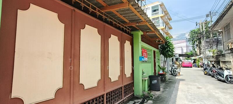 For Sale - อาคารพาณิชย์บางพลัด กรุงเทพมหานคร, Bangkok