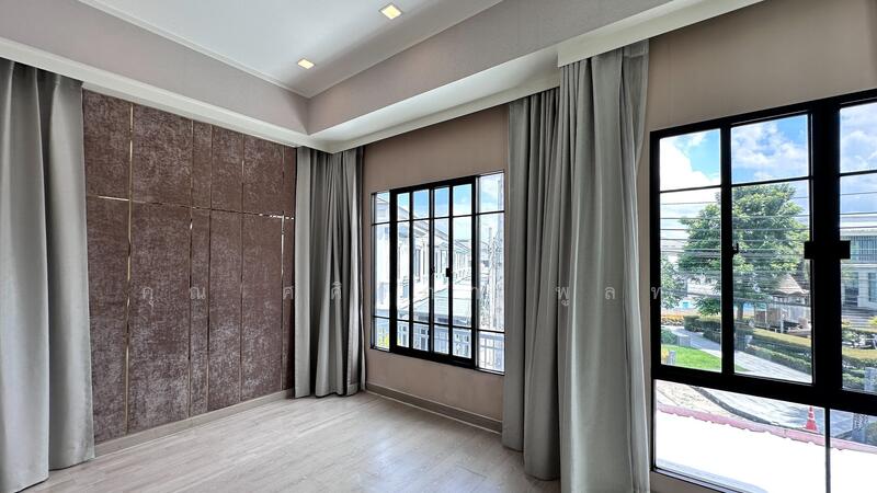 For Sale - Pruksa Ville Phaholyothin-Ramintra, Bangkok