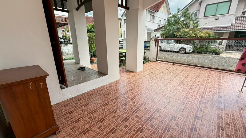 For Sale - หมู่บ้านศรีราชาพาร์ควิลล์, Chon Buri
