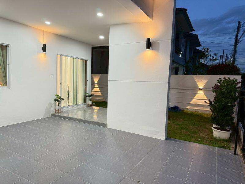 ขาย - ขายบ้านเดี่ยวรีโนเวทใหม่ ม.เดอะวิสต้า อ่าวอุดม เขาน้ำซับ ศรีราชา, ชลบุรี
