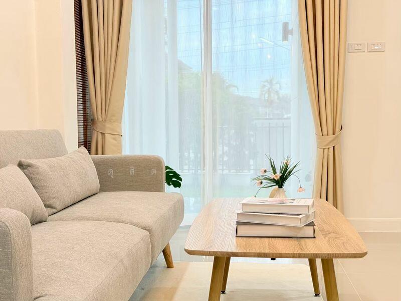 For Sale - ขายบ้านเดี่ยวรีโนเวทใหม่ ม.เดอะวิสต้า อ่าวอุดม เขาน้ำซับ ศรีราชา, Chon Buri