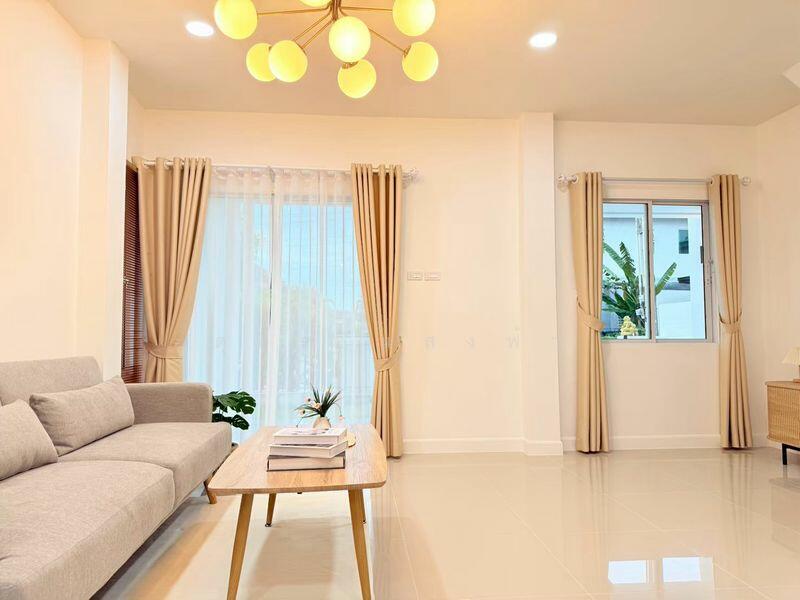 ขาย - ขายบ้านเดี่ยวรีโนเวทใหม่ ม.เดอะวิสต้า อ่าวอุดม เขาน้ำซับ ศรีราชา, ชลบุรี